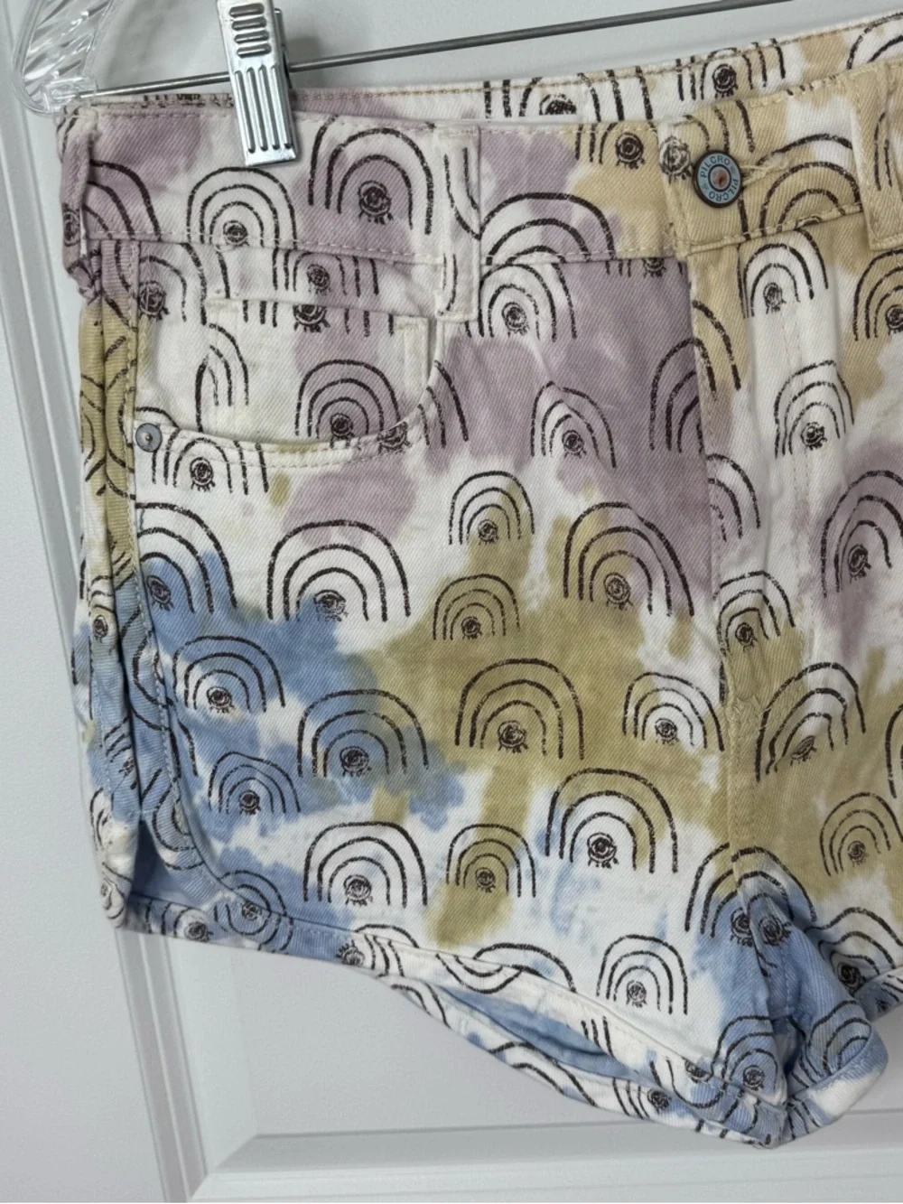 Anthropologie Hannah leathers Multicolor Rainbow-Print denim Shorts nwt 27 - Picture 2 of 10